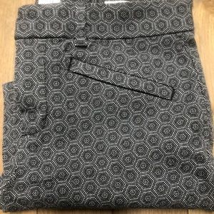 GAP size 2 Regular skinny ankle black and white print pants